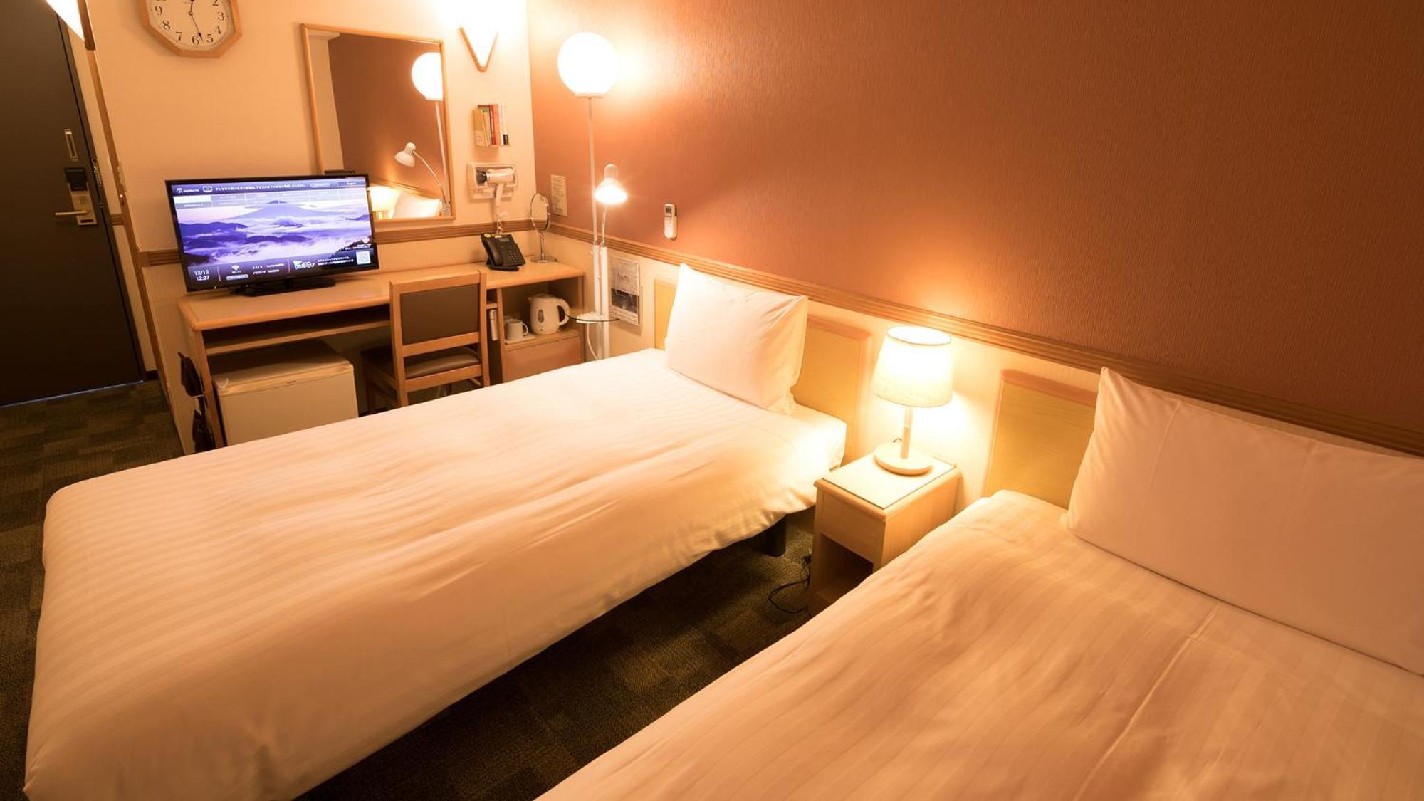 Toyoko Inn Fujisan Numazu Eki Kita Guchi No 2 Phòng bức ảnh