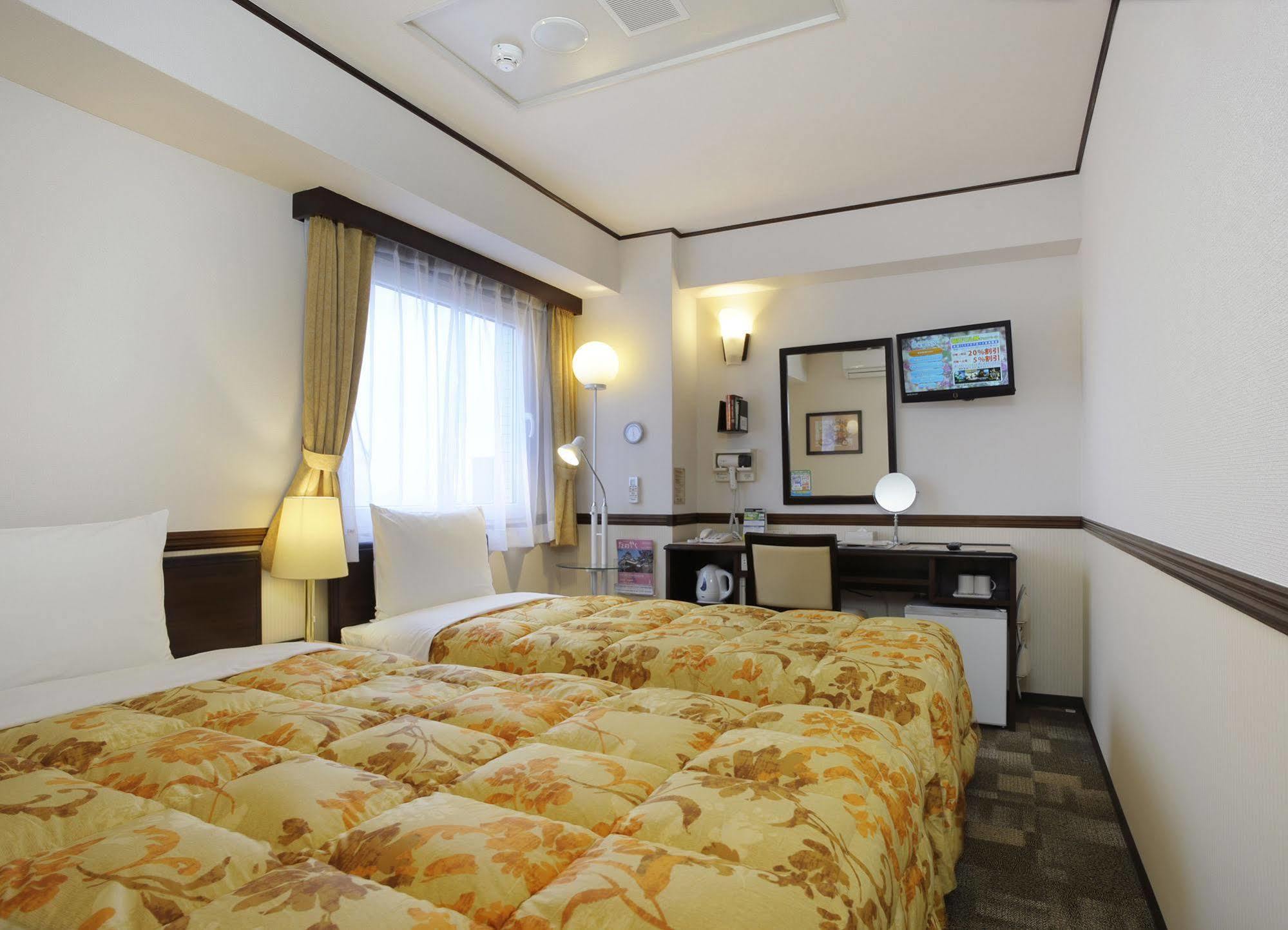 Toyoko Inn Fujisan Numazu Eki Kita Guchi No 2 Ngoại thất bức ảnh